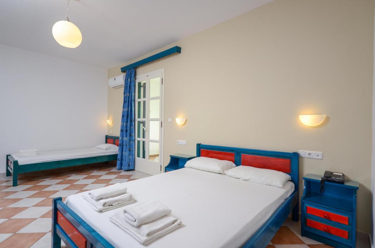 Hotel Fanis Agia Anna  Exterior photo
